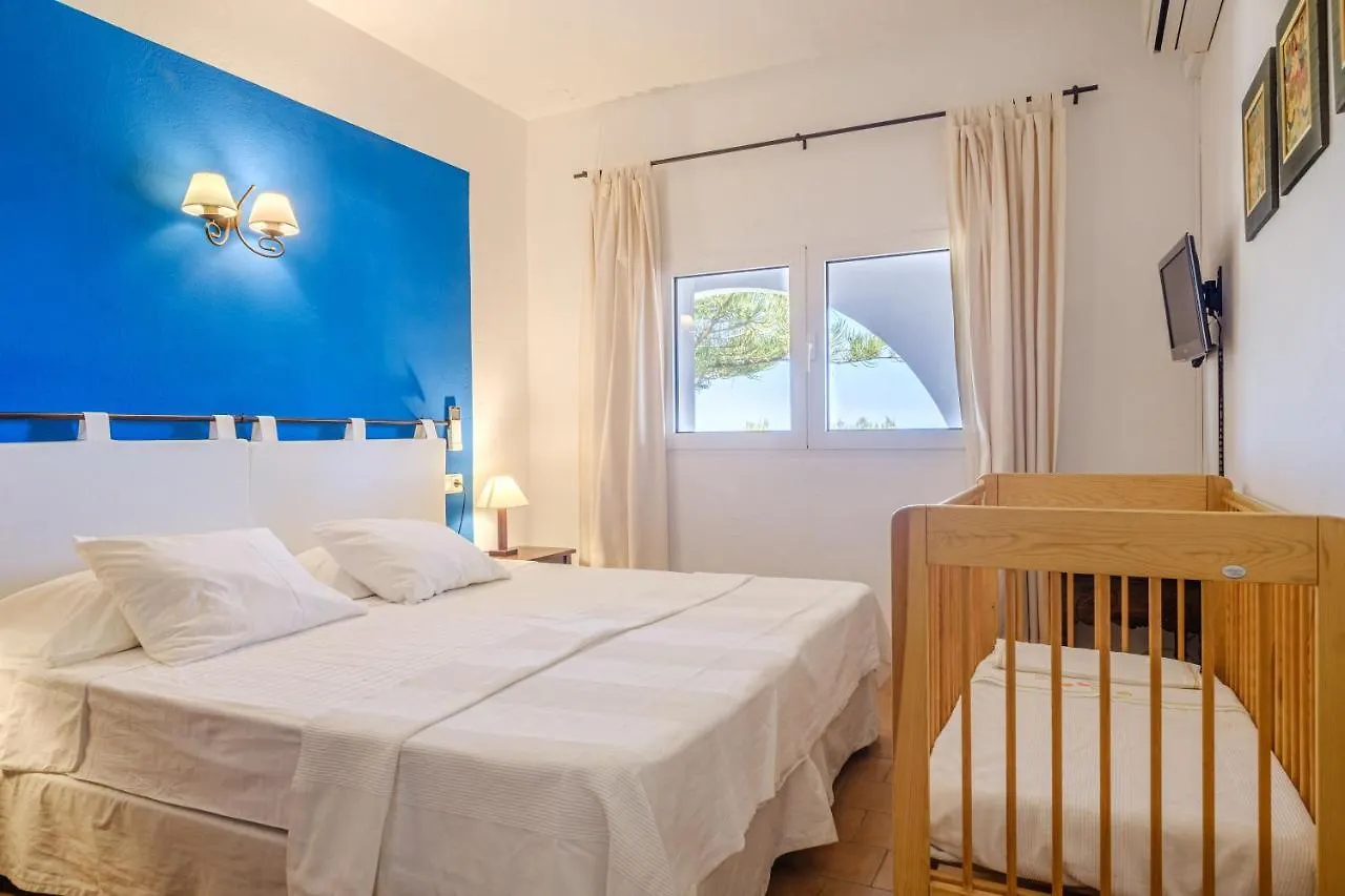 Shangri-La Santa Eularia des Riu 0*,  Hiszpania